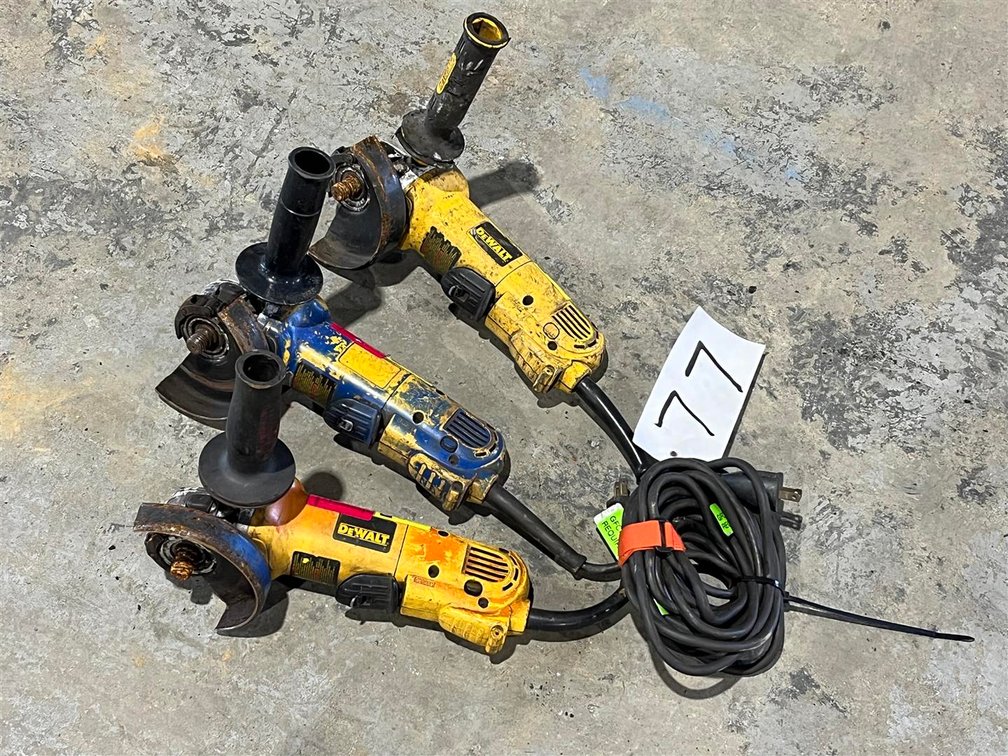 LOT OF THREE DEWALT 4 1/2 INCH ANGLE GRINDERS
