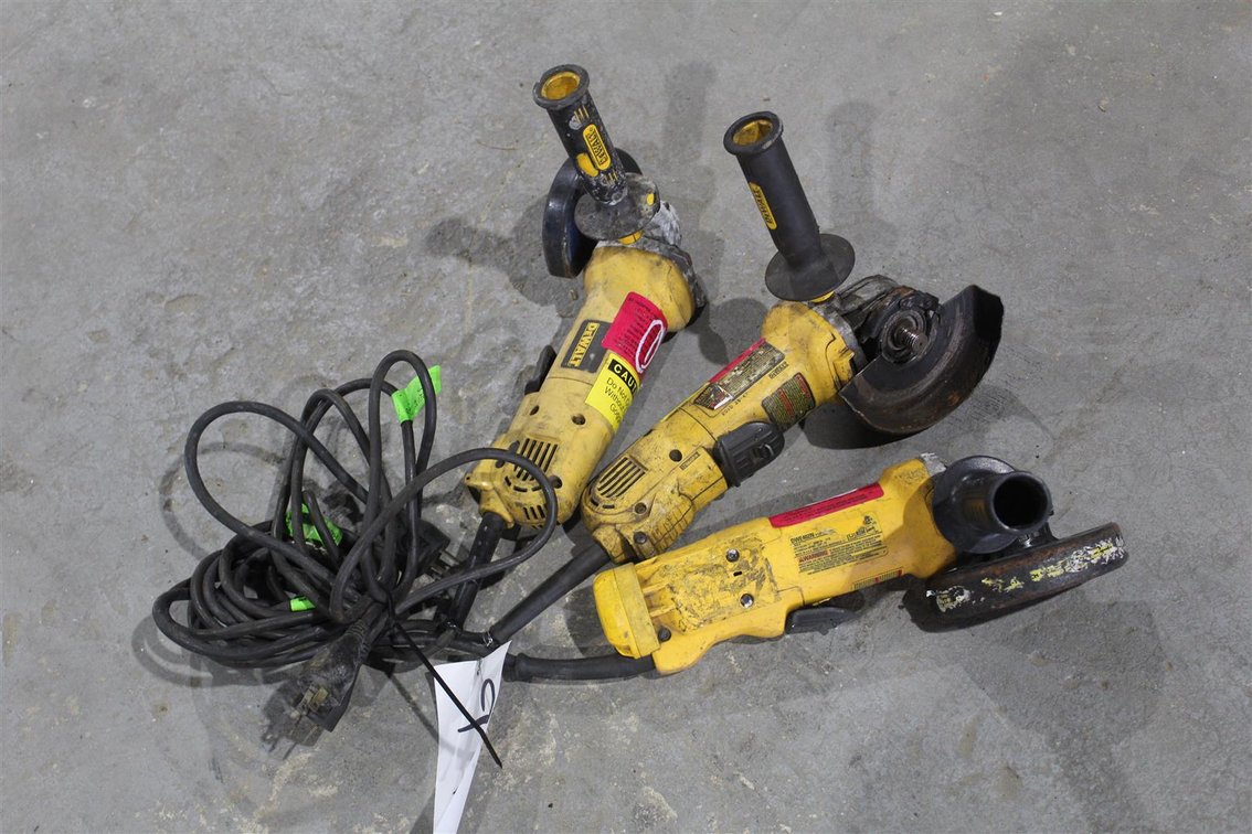 LOT OF THREE DEWALT 4 1/2 INCH ANGLE GRINDERS