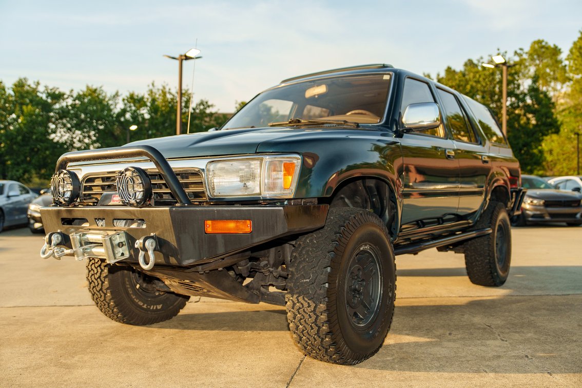 1994 TOYOTA 4RUNNER SR5 