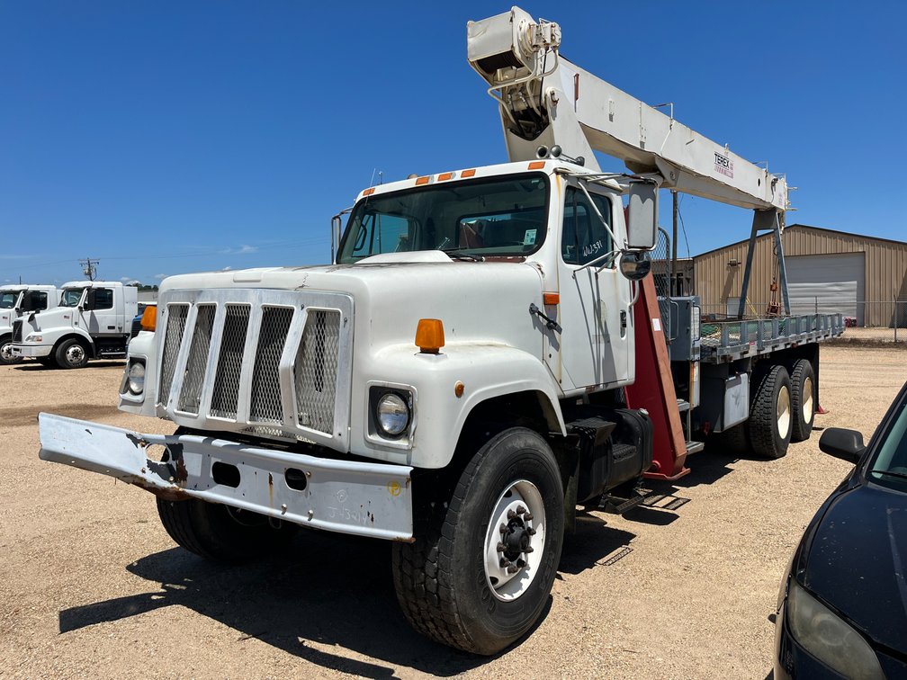 TEREX TC-3874 CRANE MOUNTED ON 1999 INTERNATIONAL TRUCK