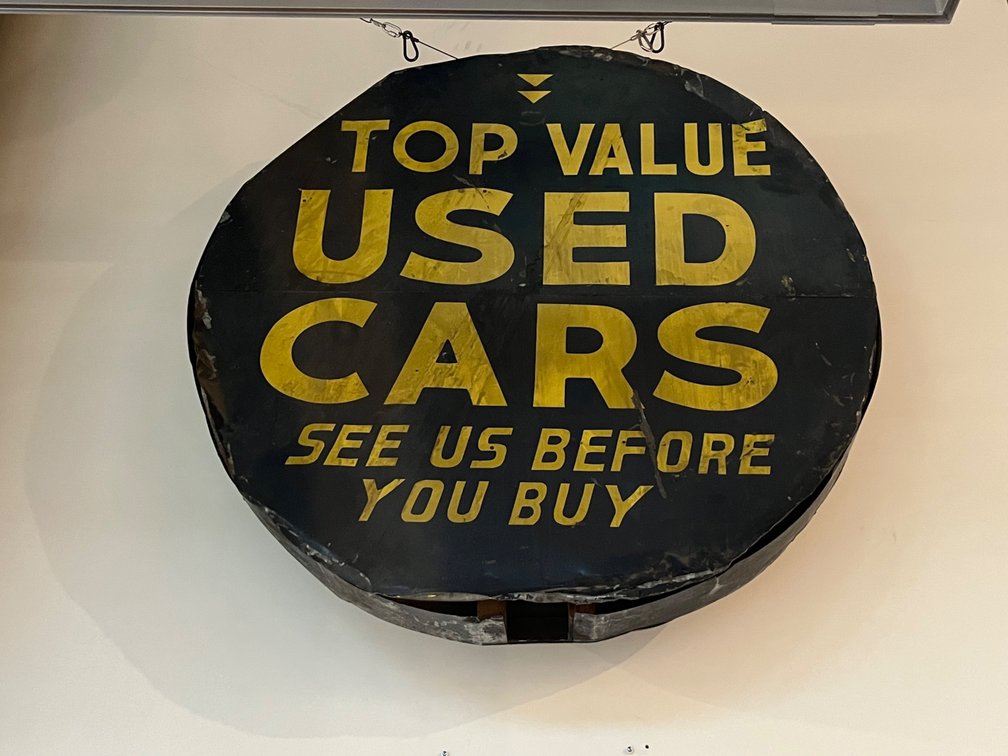 TOP VALUE USED CARS SIGN