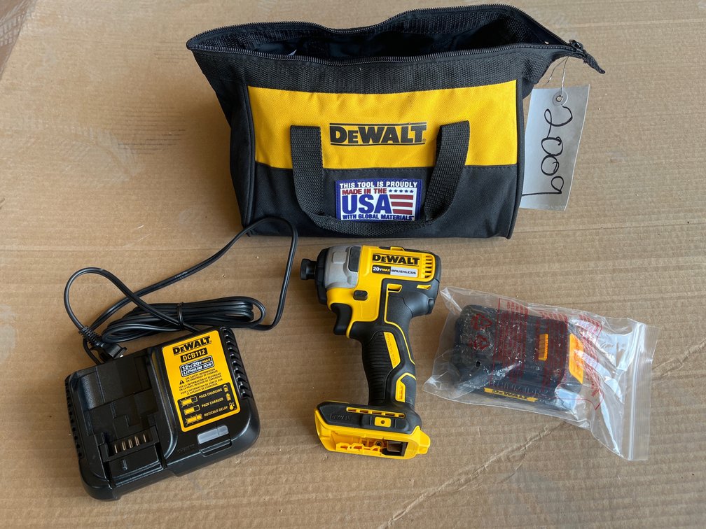 DEWALT DCF787 IMPACT DRIVER 