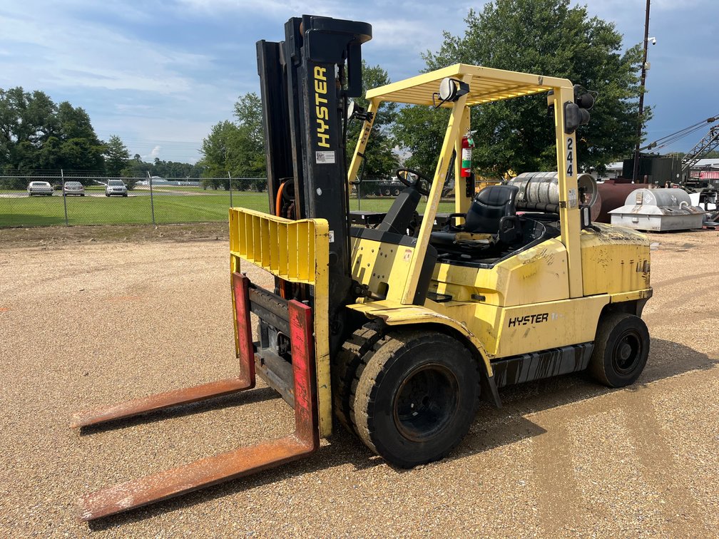 HYSTER H100XM FORKLIFT