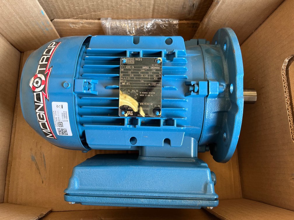 WEG ELETRIC MOTOR APPEARS UNUSED 