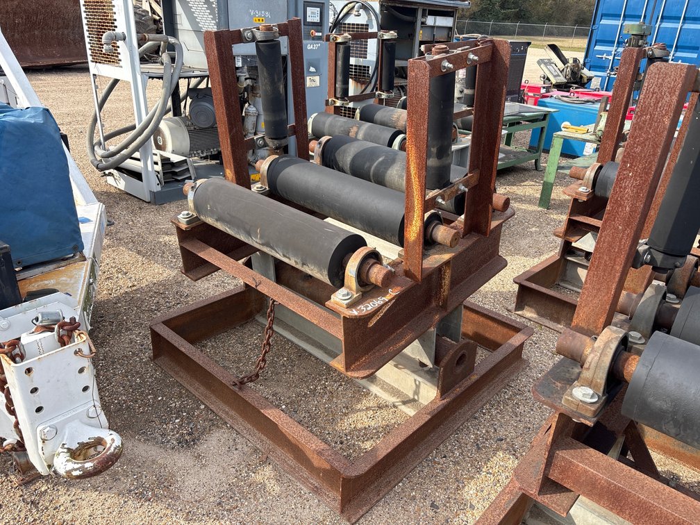 PIPE ROLLER