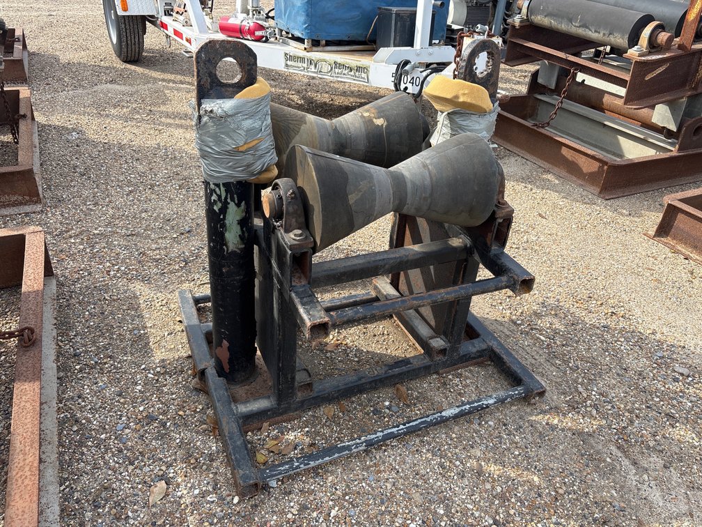 PIPE ROLLER