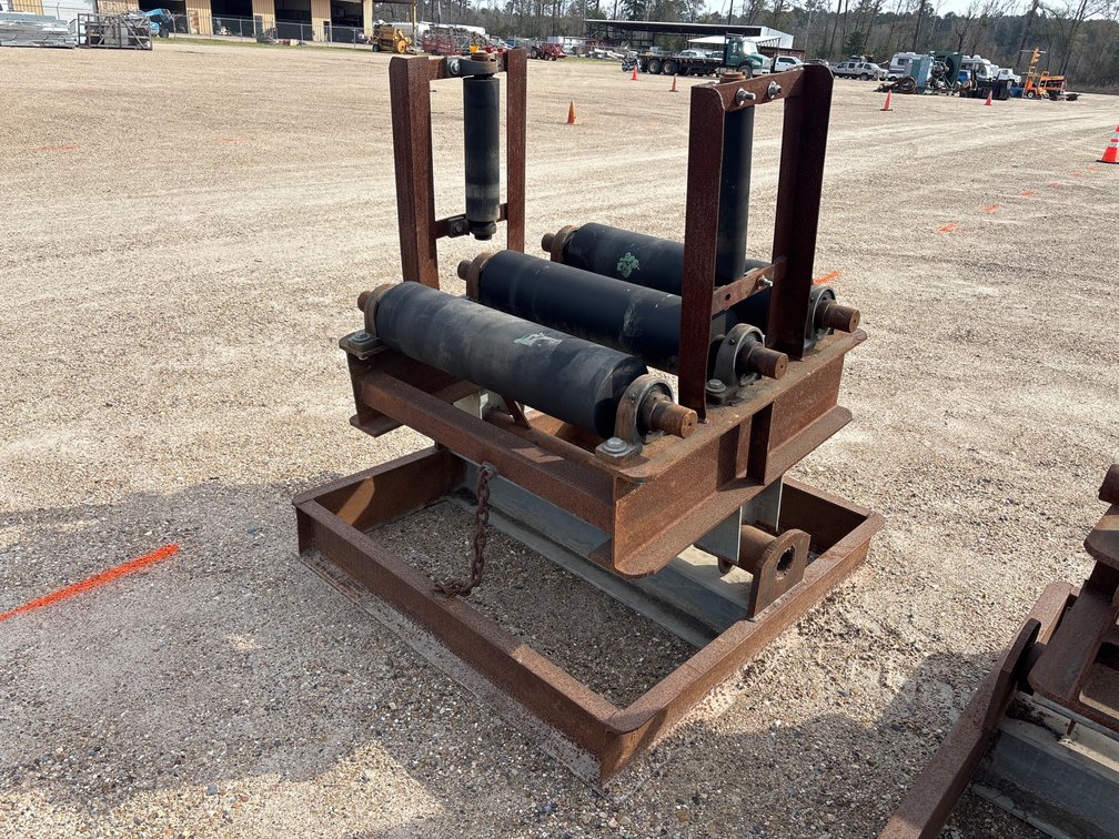 PIPE ROLLER