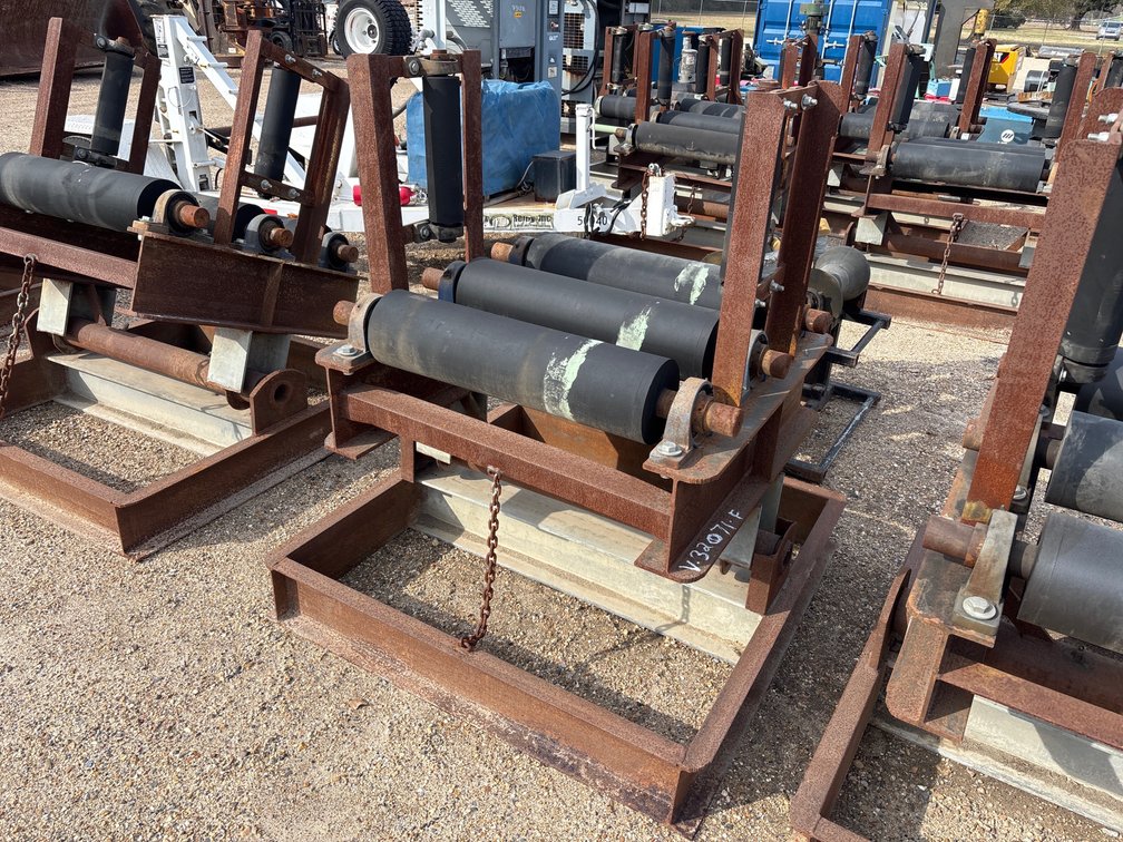 PIPE ROLLER