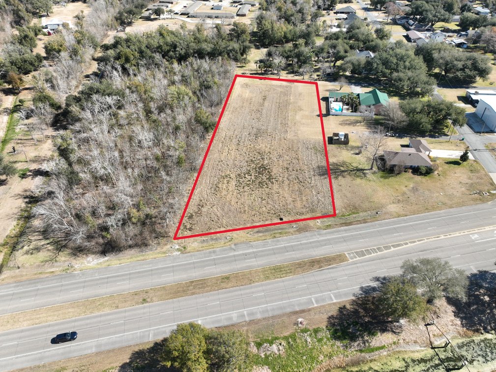 1.8 +/- ACRES IN GOLDEN MEADOW, LA