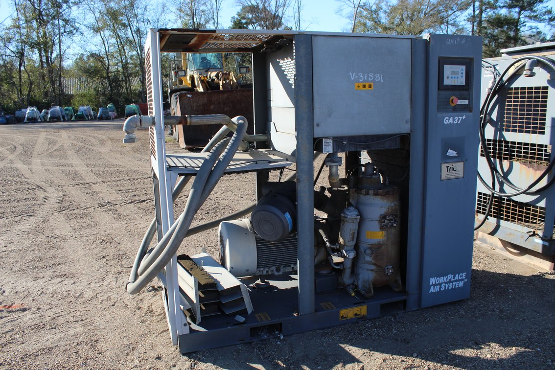 TRIO COMPRESSED AIR SYSTEM