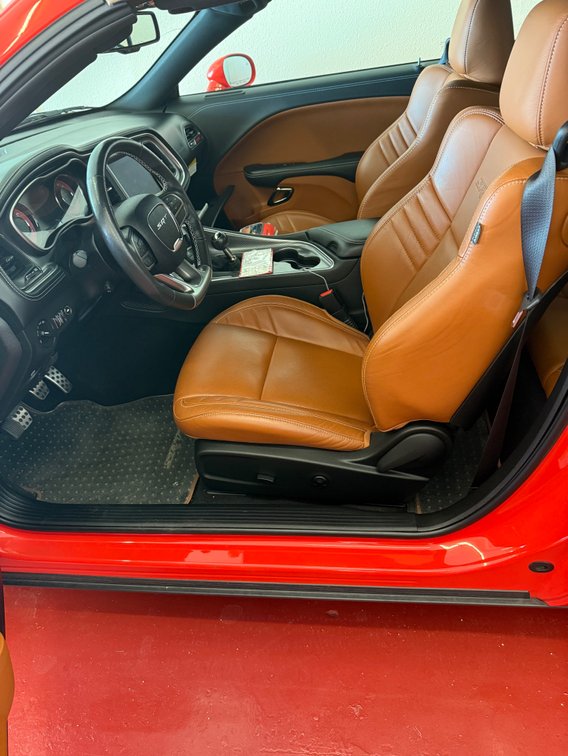 Wide interior view of the 2020 Dodge Challenger SRT Hellcat Widebody Convertible listed for sale at Henderson Auctions