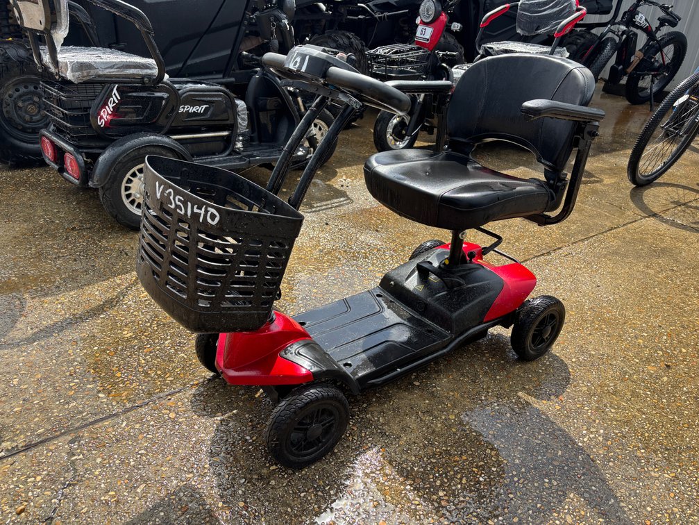 E WHEEL MOBILITY SCOOTER WITH LIFT ROCK