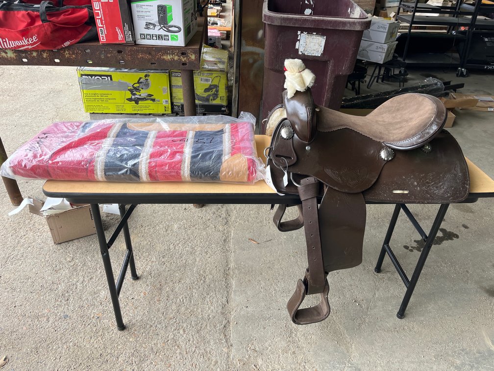 WESTERN 16IN SADDLE AND BLANKET