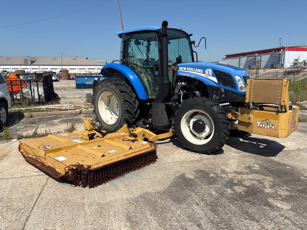 NEW HOLLAND POWERSTAR 120 TRACTOR