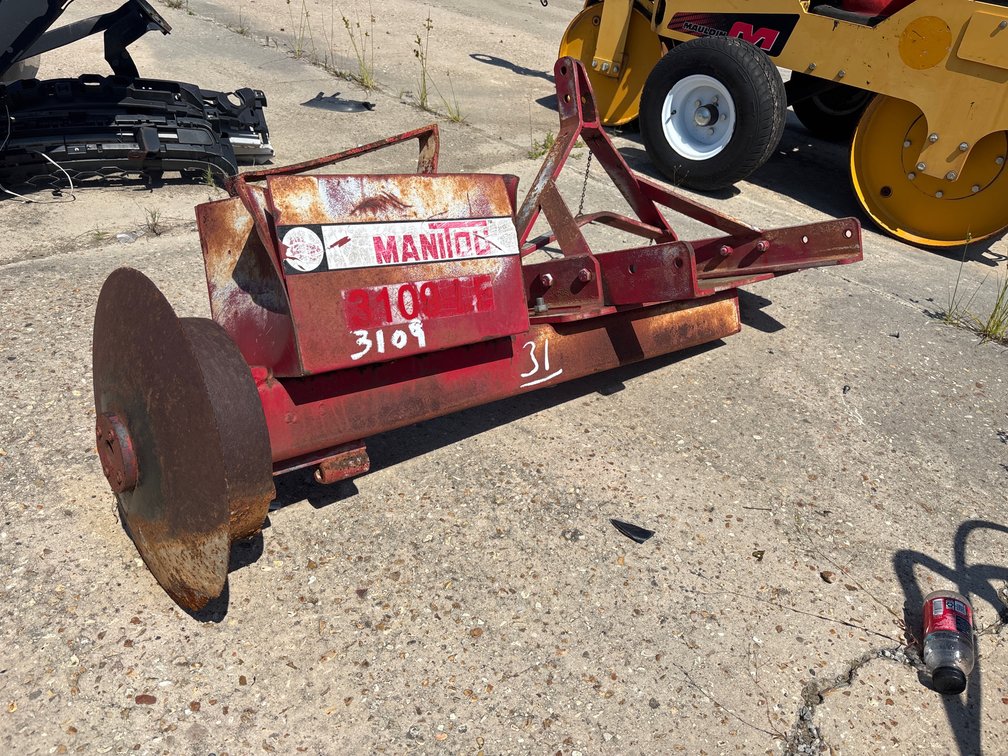 2007 MANITOU CURB EDGER