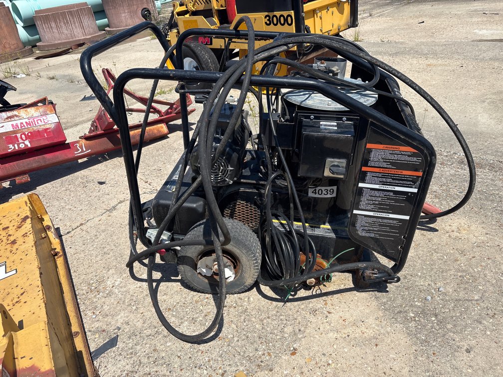 2017 PRESSURE WASHER
