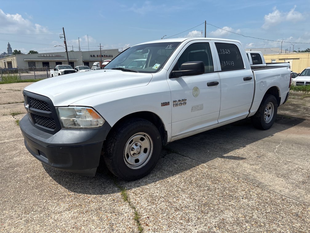 2015 DODGE RAM 1500 CREW CAB 5FT 7IN BOX TRUCK