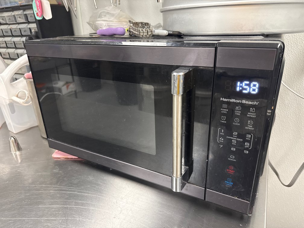 HAMILTON BEACH MICROWAVE