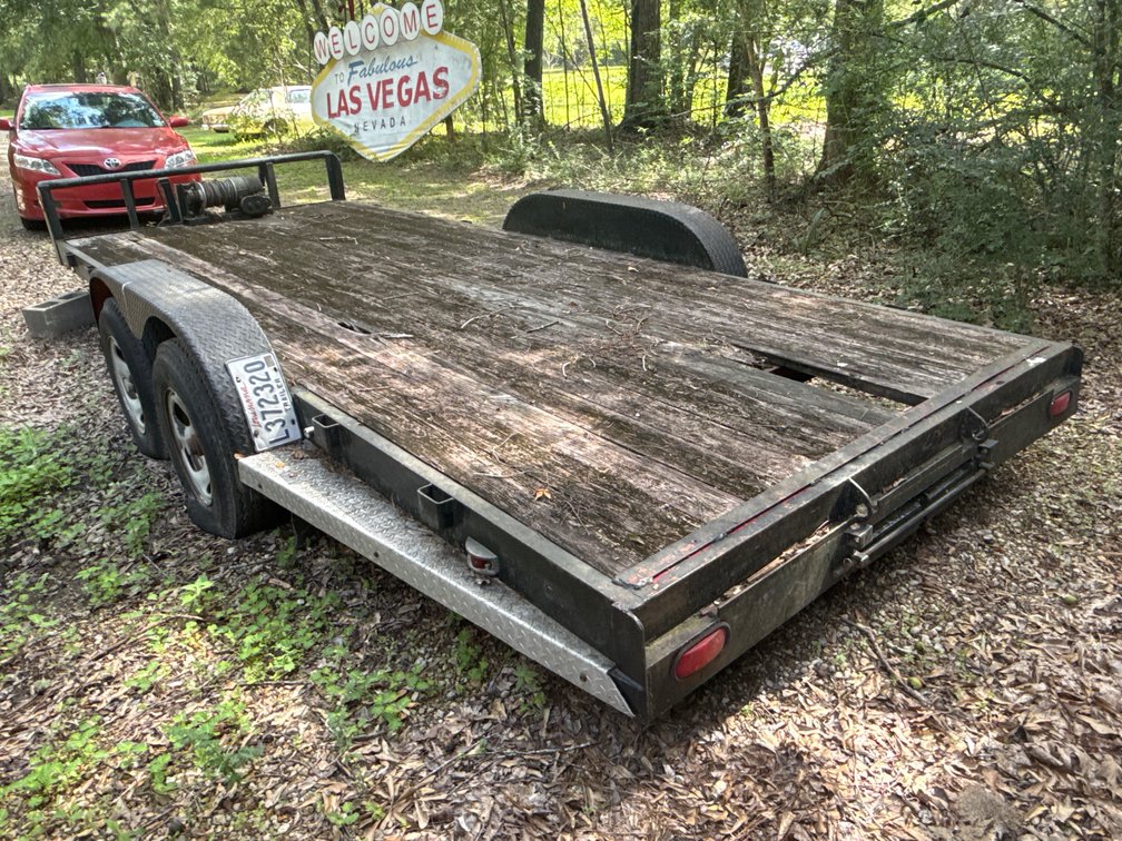 18' CAR HAULER TRAILER