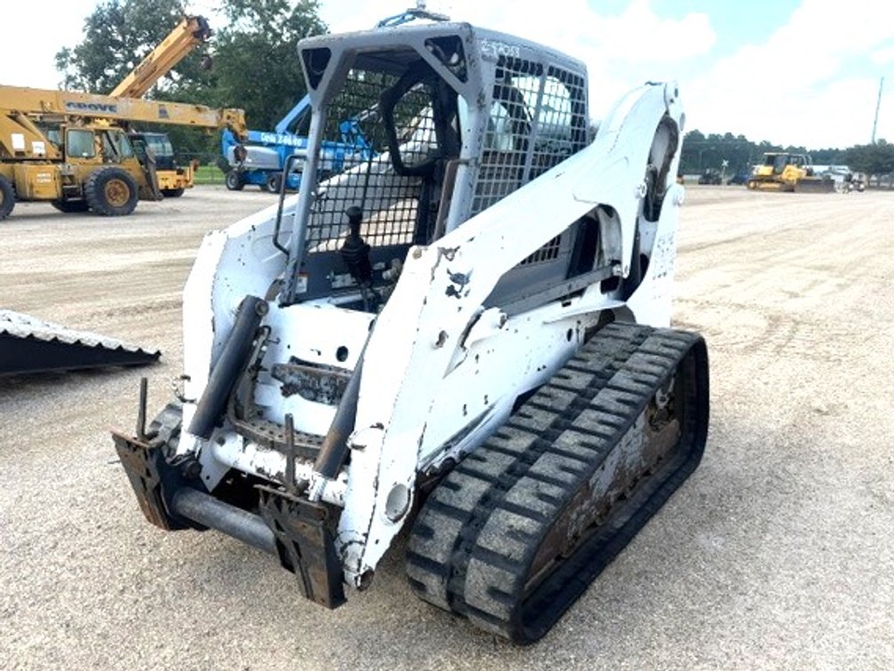 2006 BOBCAT T300
