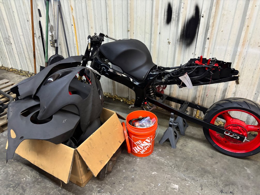 SUZUKI HAYABUSA | FOR PARTS/ REPAIRS | NO TITLE