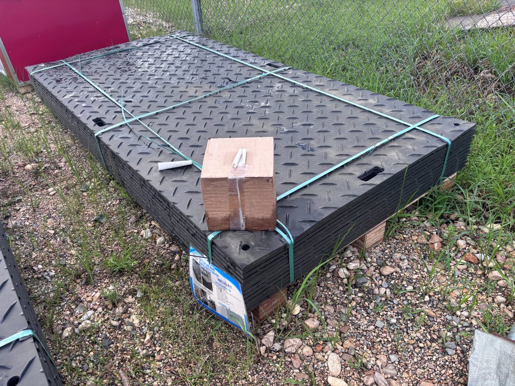 ROADBED PROTECTION PAD