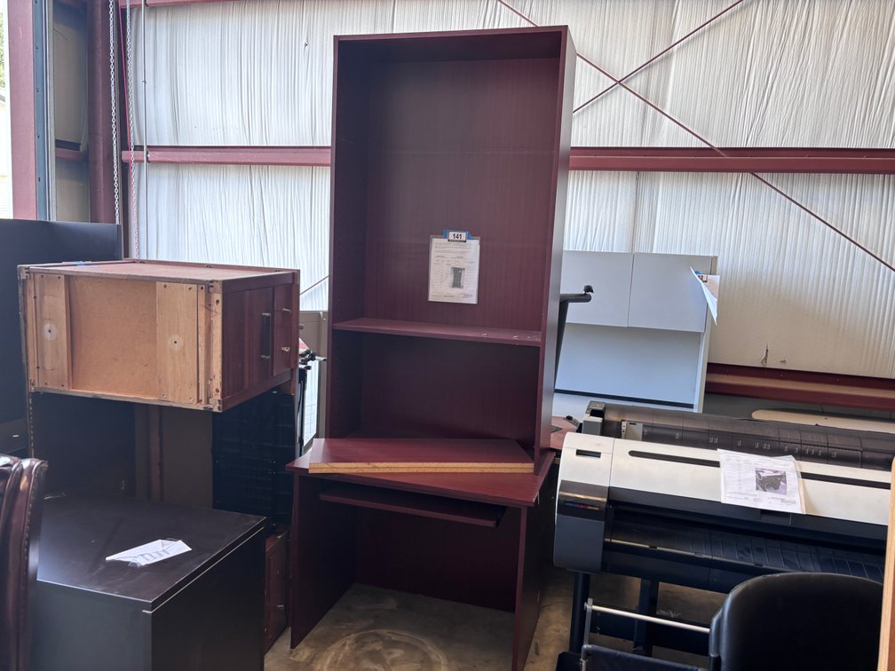 Desk with Hutch