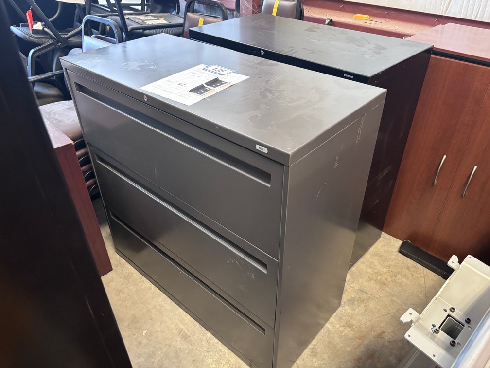 Three Drawer File Cabinet (black)