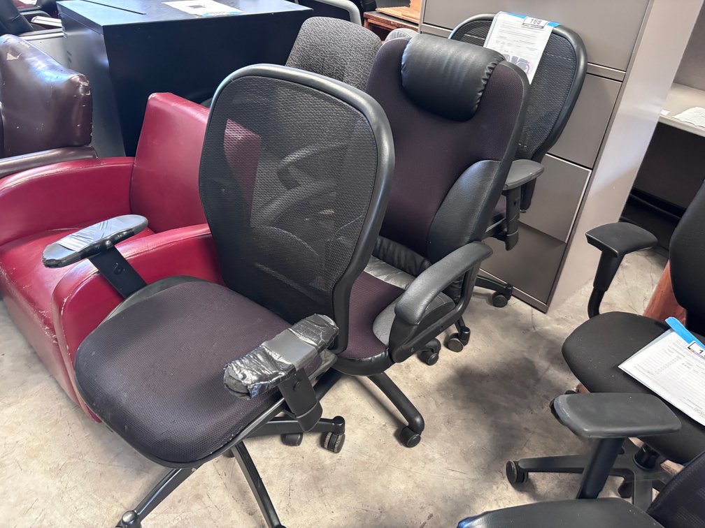 6 Office Chairs