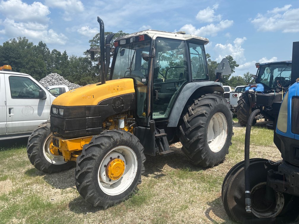 2002 New Holland Tractor