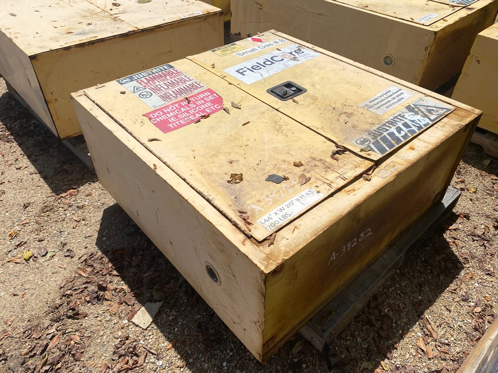 JUSTRITE FLAMMABLE SAFETY CABINET