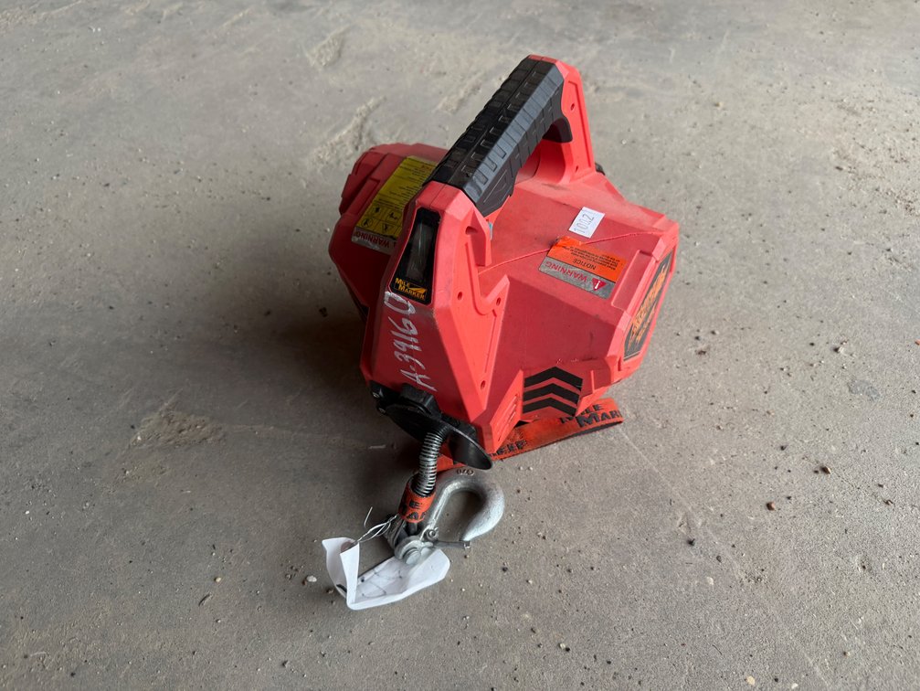 RHINO PULL 1000 PORTABLE ELECTRIC WINCH