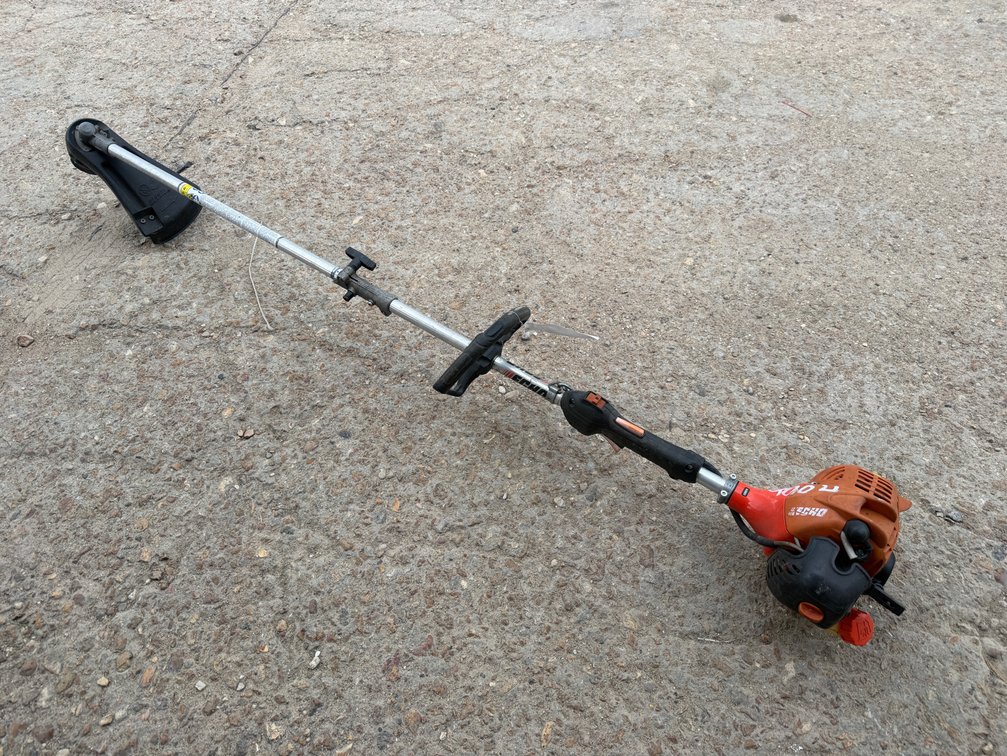 ECHO PAS-225 STRING TRIMMER