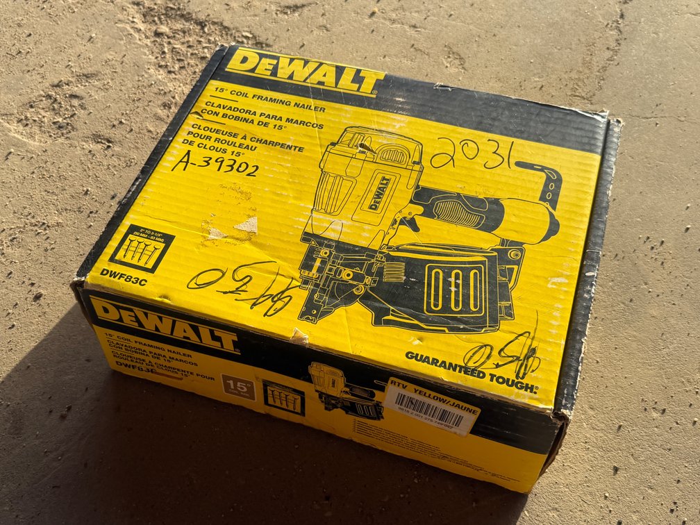 DEWALT COIL FRAMING NAILGUN