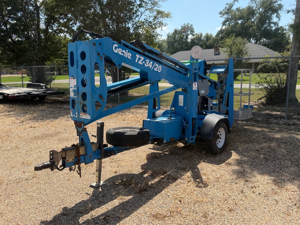 GENIE TZ-34/20 TOWABLE BOOM LIFT