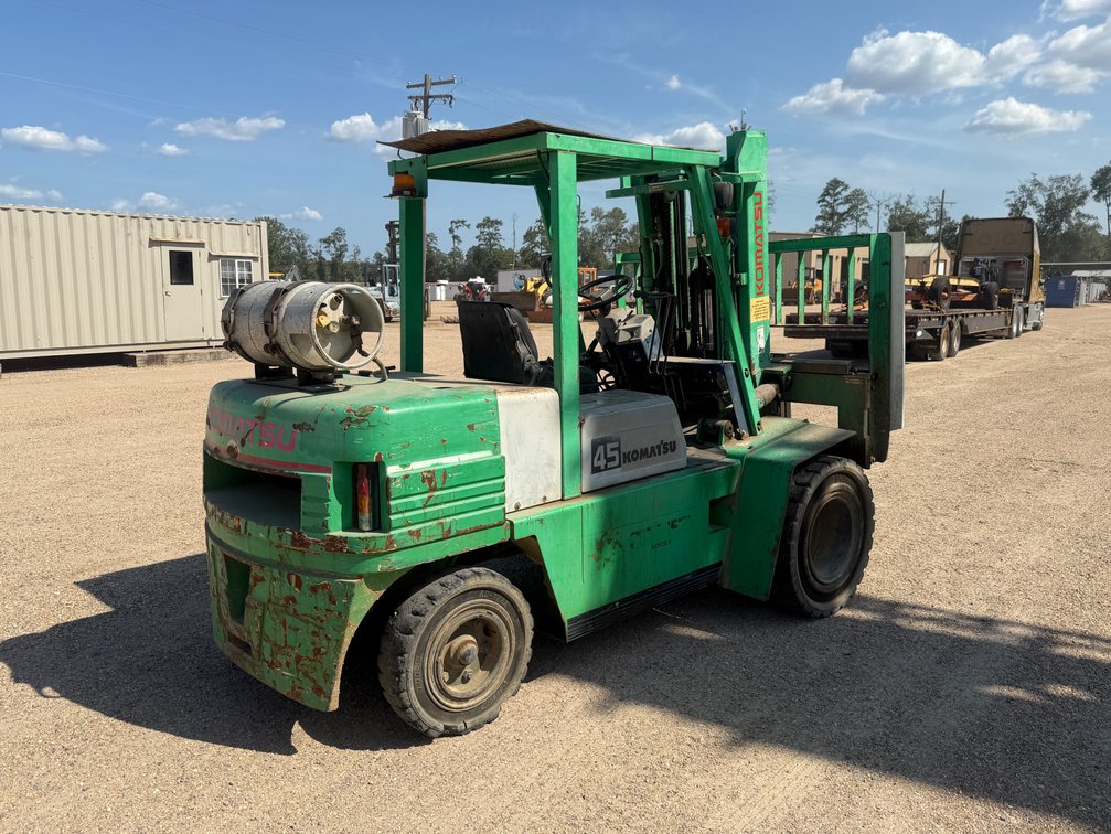 KOMATSU FG45T-6 FORKLIFT