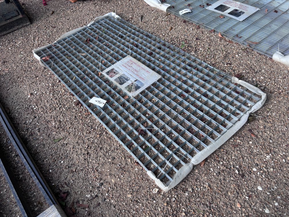 Galvanized Steel Garden Meshwelded 2 in.x 2 in. mesh pattern
