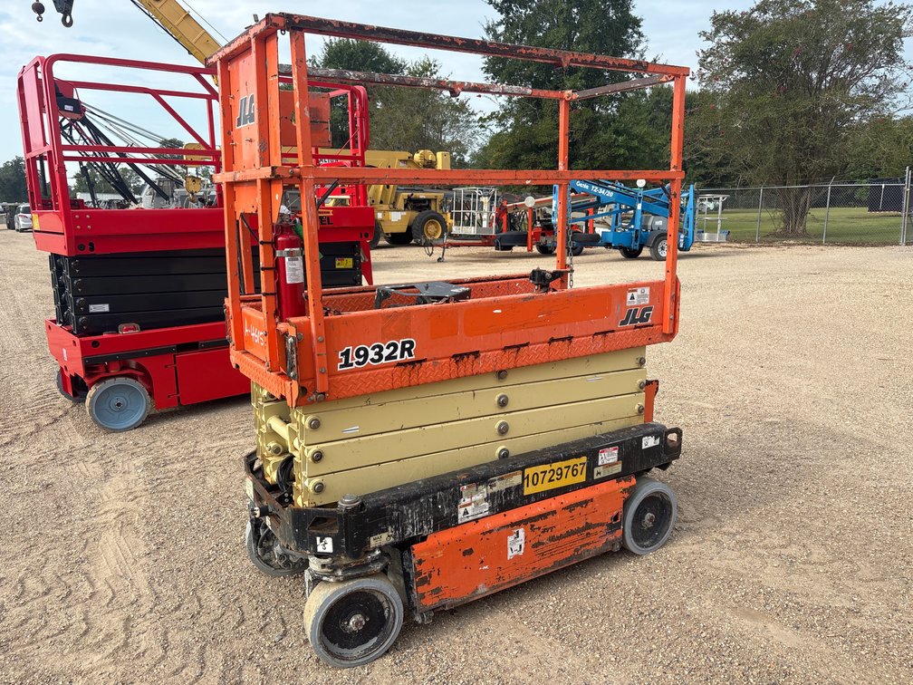 JLG 1932R SCISSOR LIFT