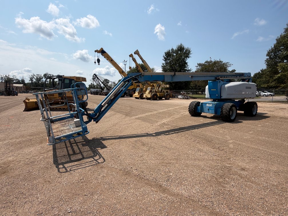 2012 GENIE Z-80/60 MANLIFT