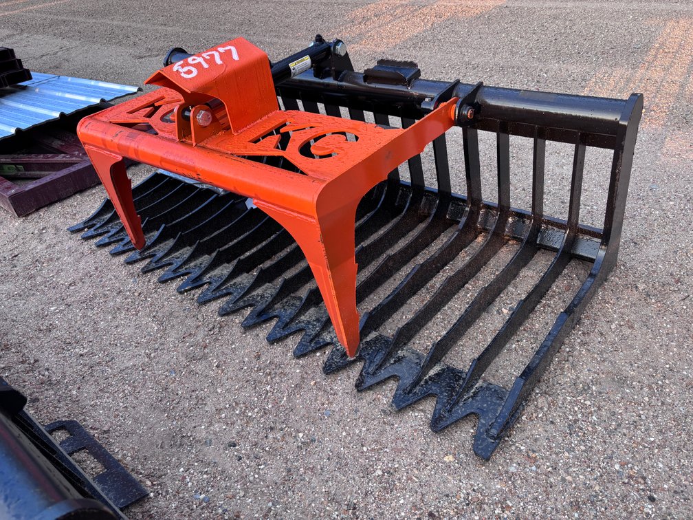 76 in. Single Cylinder Skeleton Grapple Bucket v3