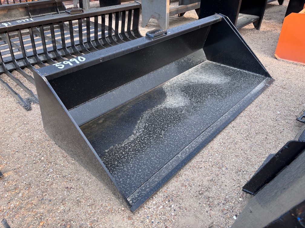 78 in. Bucket With Single Blade