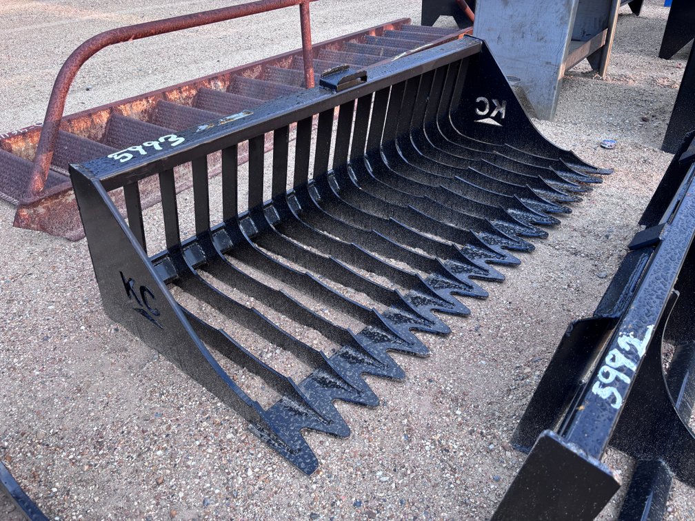 76 in. Skeleton Bucket Low Side