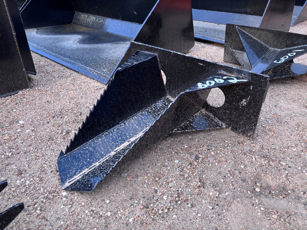 Mini Universal Attach Skid Steer Tree Spade