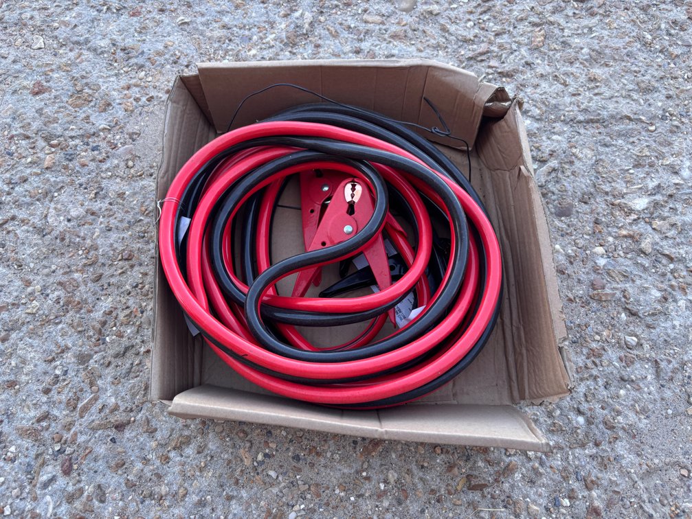 JUMPER CABLES