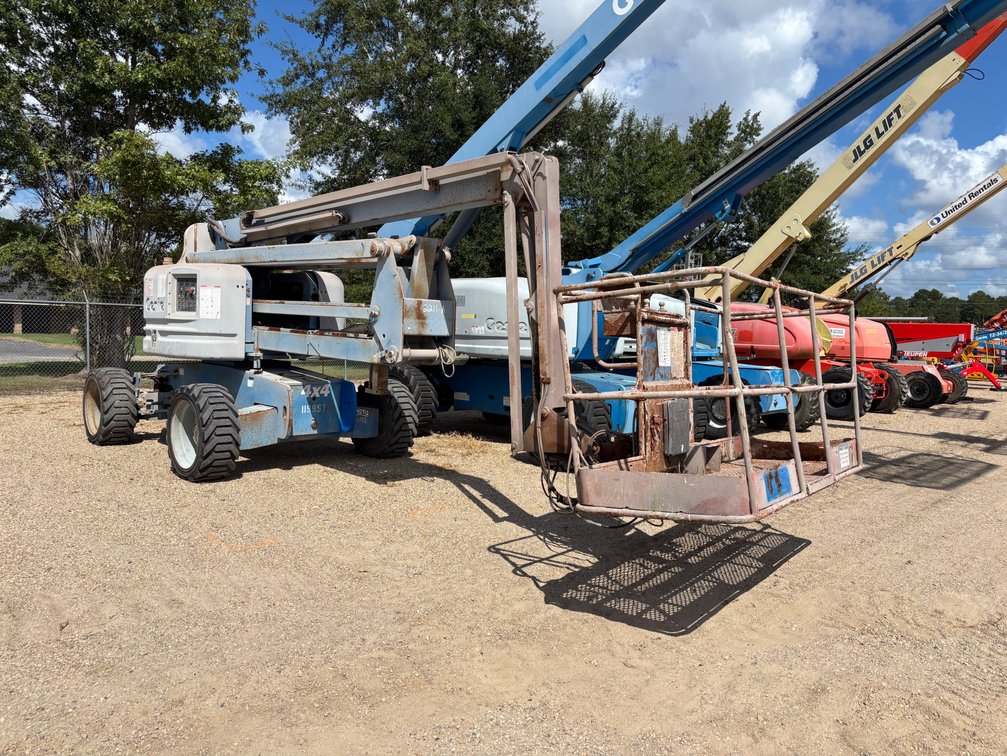 2011 GENIE Z-60134