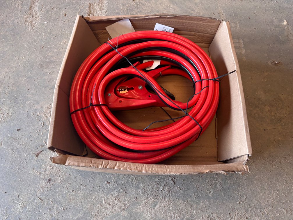 JUMPER CABLES