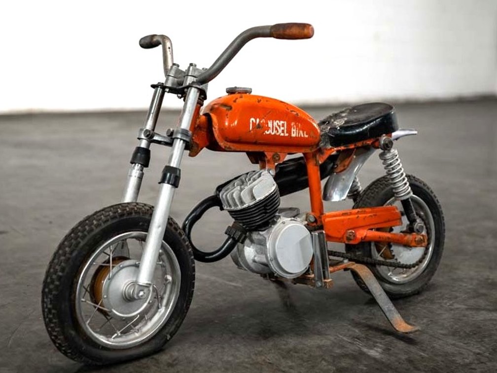 Offered at No Reserve | CAROUSEL KIDDIE RIDE BIKE