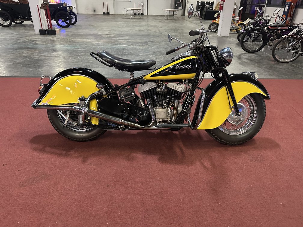 1947 INDIAN CHIEF MOTORCYCLE