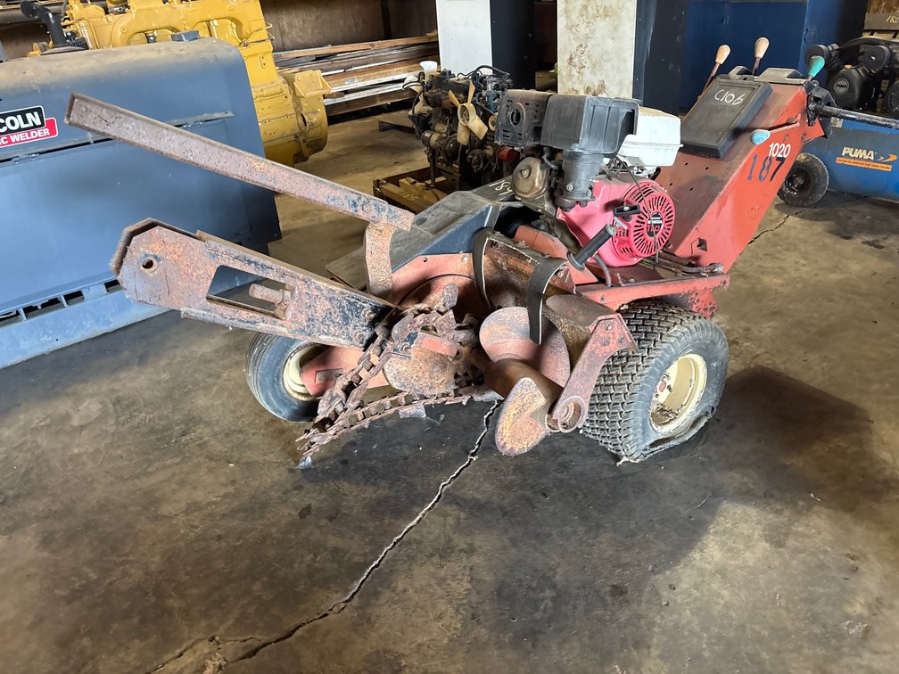 Ditch Witch 1020 Walk-Behind Trencher
