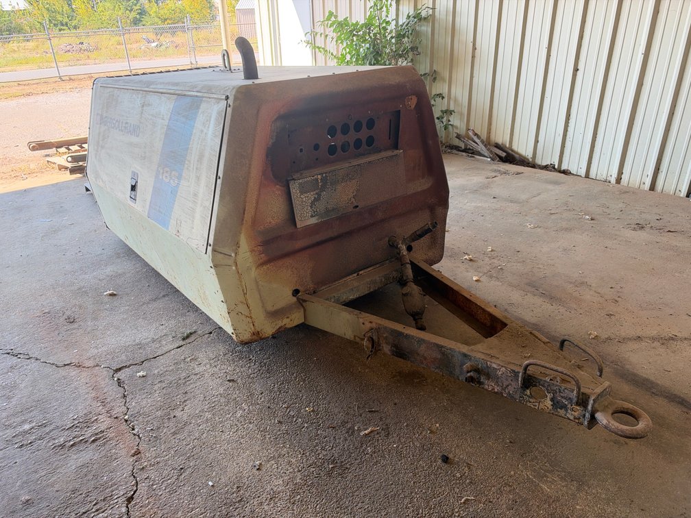 Ingersoll-Rand P175WJD Portable Air Compressor